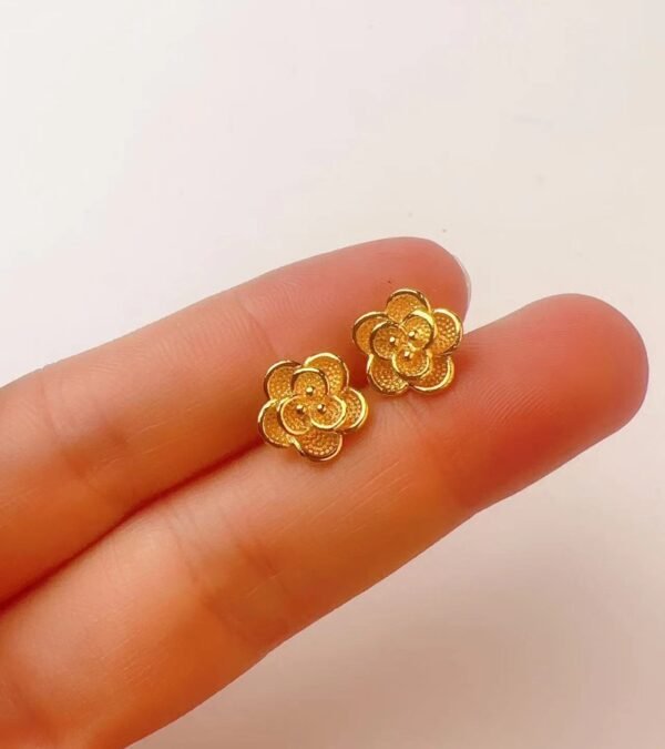 Rose earrings