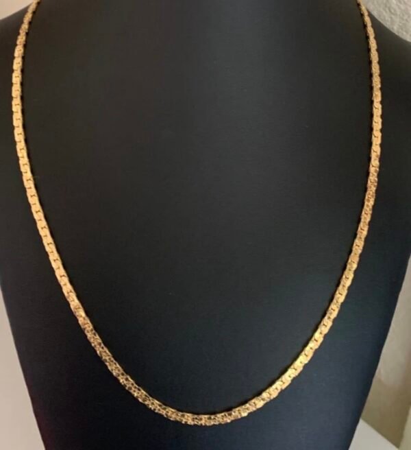 24 INCH GOLD PLATED WITH A TEXTURED ROPE STYLE CHAIN DESIGN